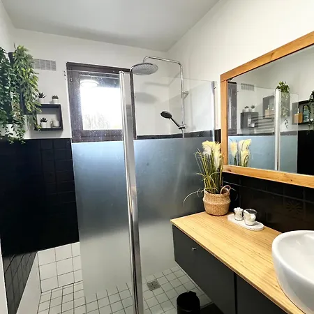 Holiday home La Maison Des Cocottes